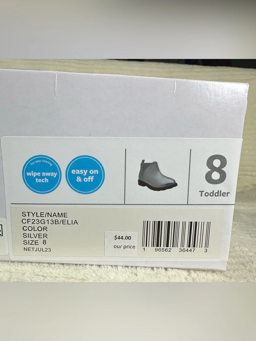 Carters Toddler Girls Silver Elia Booties NWT Size Toddler 8